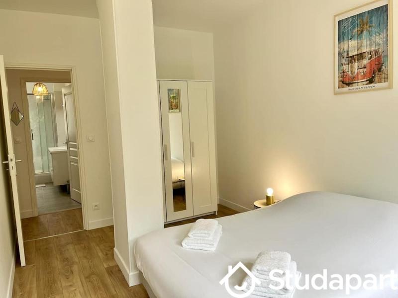 Chambre - 12 m² - 1 pièce