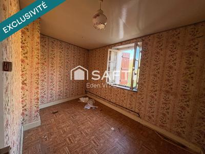 Maison - 96 m² - 6 pièces