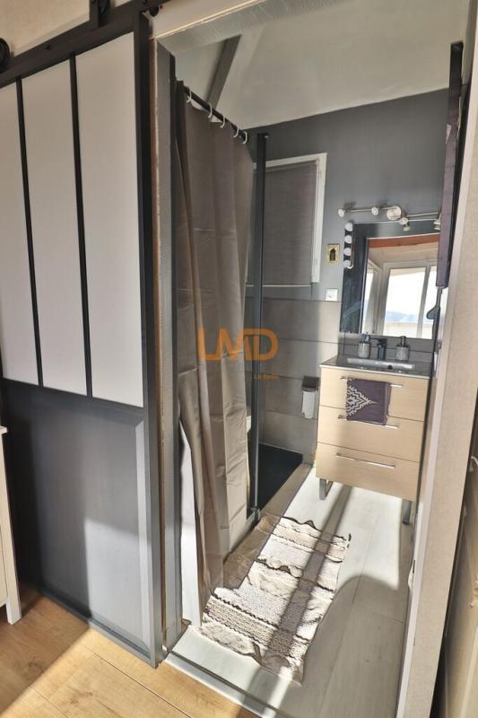 Propriété - 370 m² - 13 pièces