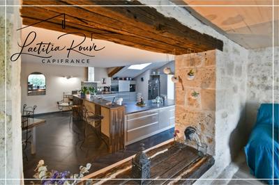 Maison - 370 m² - 8 pièces