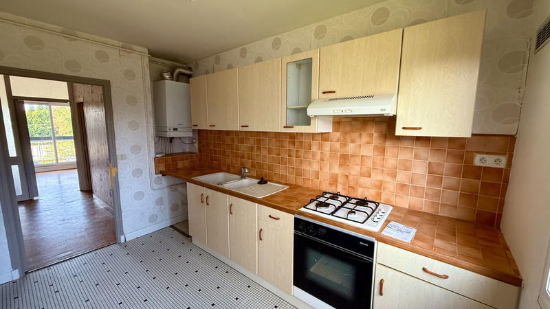 Appartement - 84 m² - 4 pièces