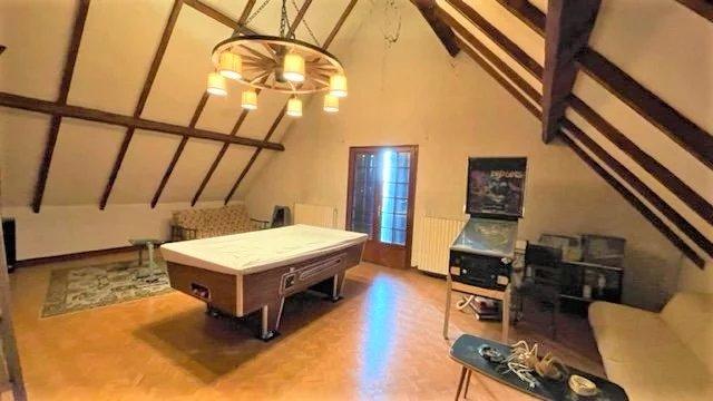 Maison - 174 m² - 6 pièces