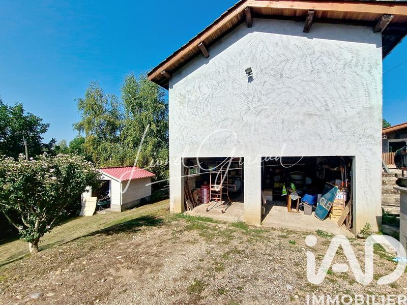 Maison - 147 m² - 8 pièces