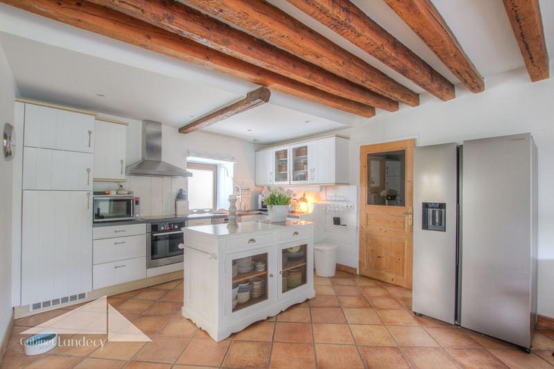 Maison ancienne - 242 m² - 5 pièces