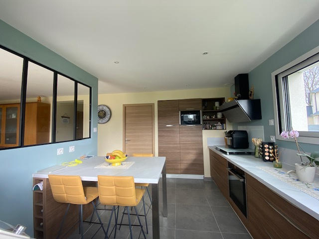 Maison - 146 m² - 6 pièces