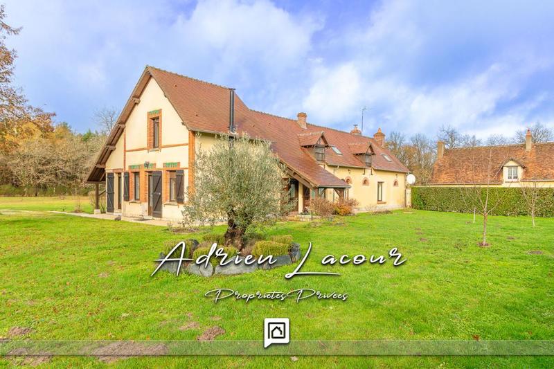 Maison - 206 m² - 7 pièces