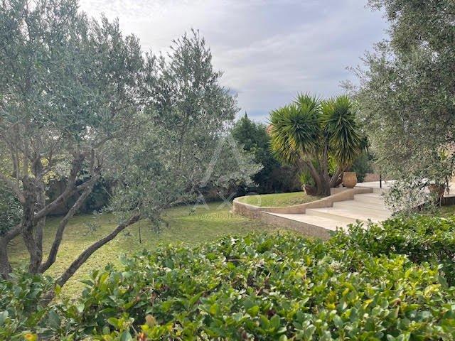 Villa - 145 m² - 6 pièces