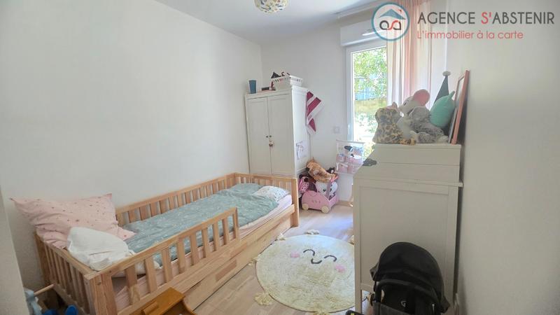 Appartement - 82 m² - 4 pièces