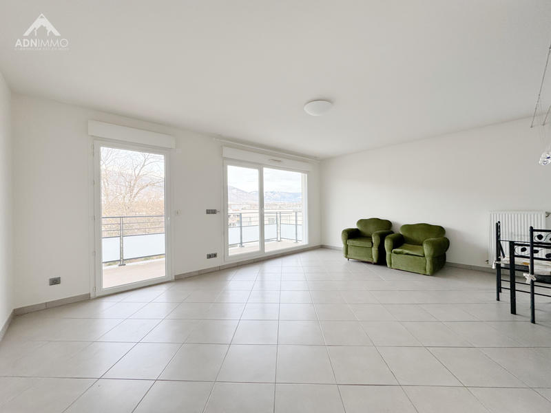 Appartement - 88 m² - 4 pièces