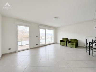 Appartement - 88 m² - 4 pièces