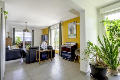 Appartement - 115 m² - 5 pièces