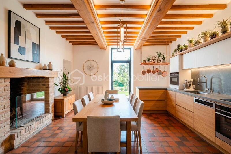 Propriété - 170 m² - 7 pièces