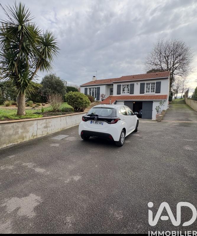 Maison - 102 m² - 4 pièces