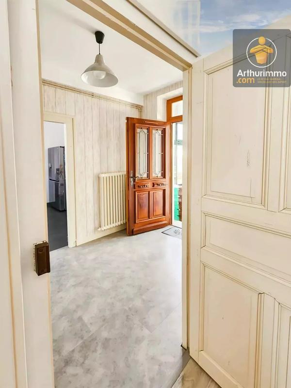 Maison - 166 m² - 5 pièces