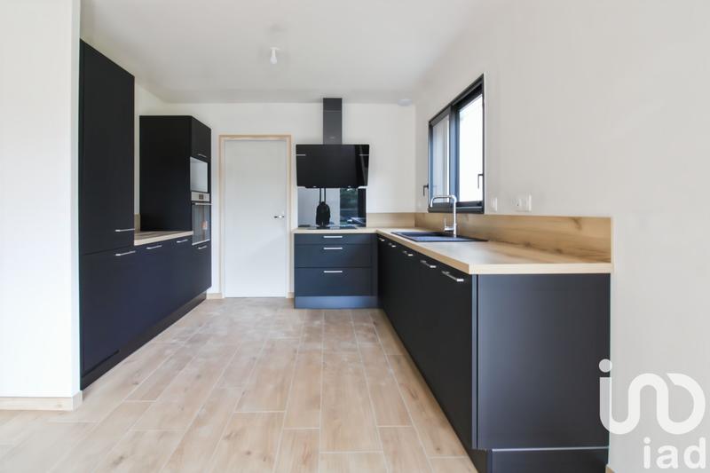 Maison - 110 m² - 4 pièces
