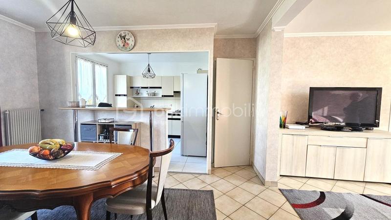 Maison - 101 m² - 4 pièces