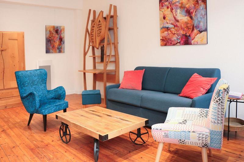 Maison - 373 m² - 20 pièces