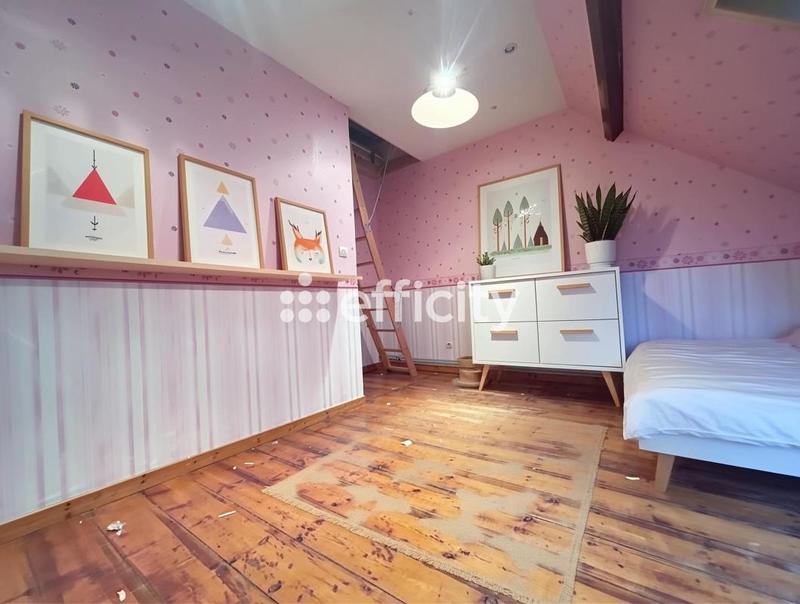 Maison - 100 m² - 5 pièces