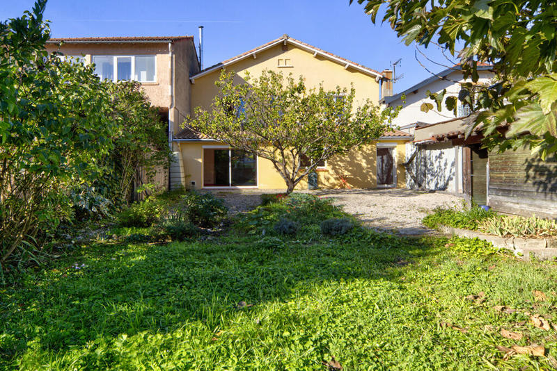 Maison - 156 m² - 6 pièces