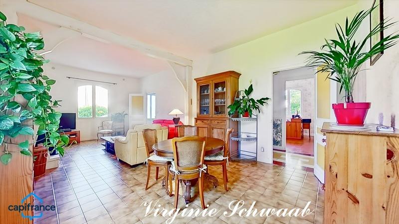 Maison - 161 m² - 6 pièces