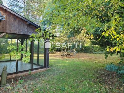 Maison - 98 m² - 4 pièces