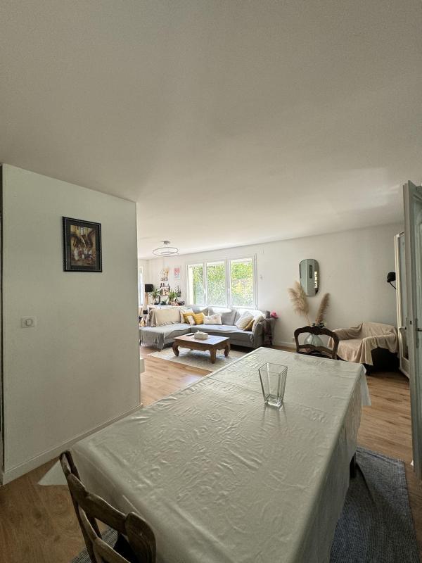 Maison - 148 m² - 6 pièces