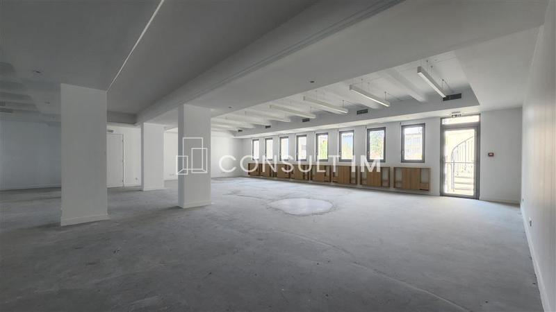Bureau - 252 m²