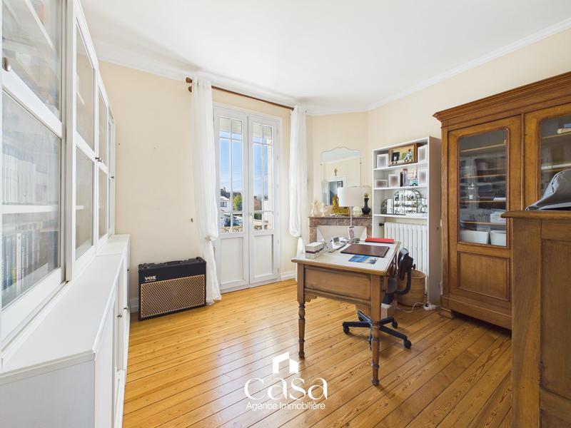 Maison - 160 m² - 8 pièces