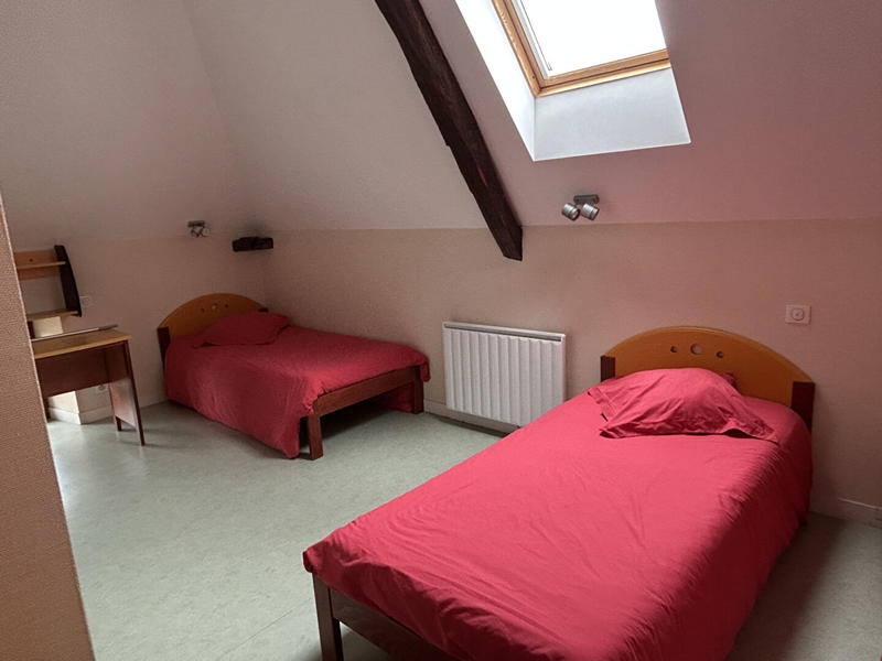 Maison - 289 m² - 9 pièces