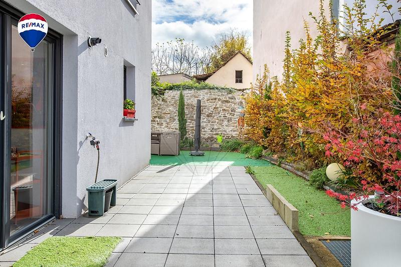 Appartement - 102 m² - 5 pièces