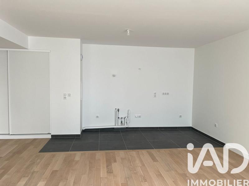 Appartement - 90 m² - 4 pièces