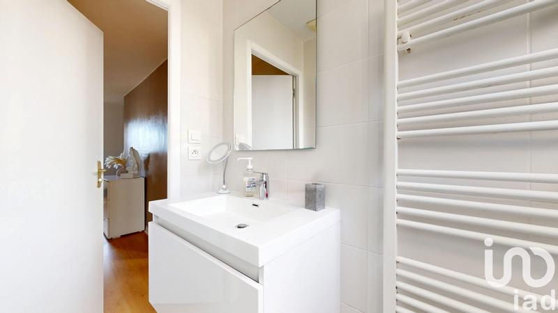 Maison - 203 m² - 8 pièces