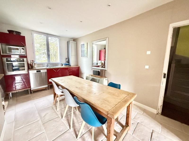 Maison ancienne - 179 m² - 8 pièces