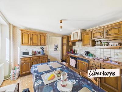 Maison de ville - 126 m² - 5 pièces