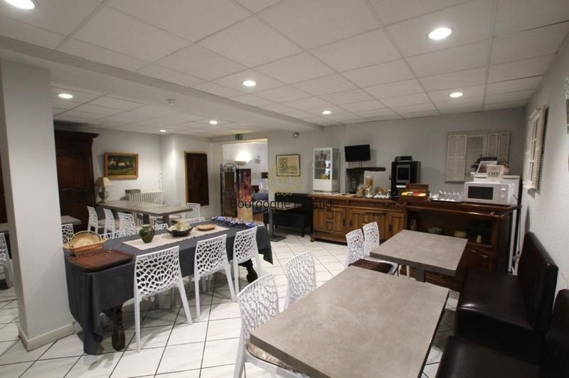 Immeuble - 365 m² - 13 pièces