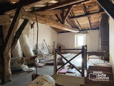 Maison - 80 m² - 3 pièces