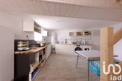 Maison - 377 m² - 10 pièces