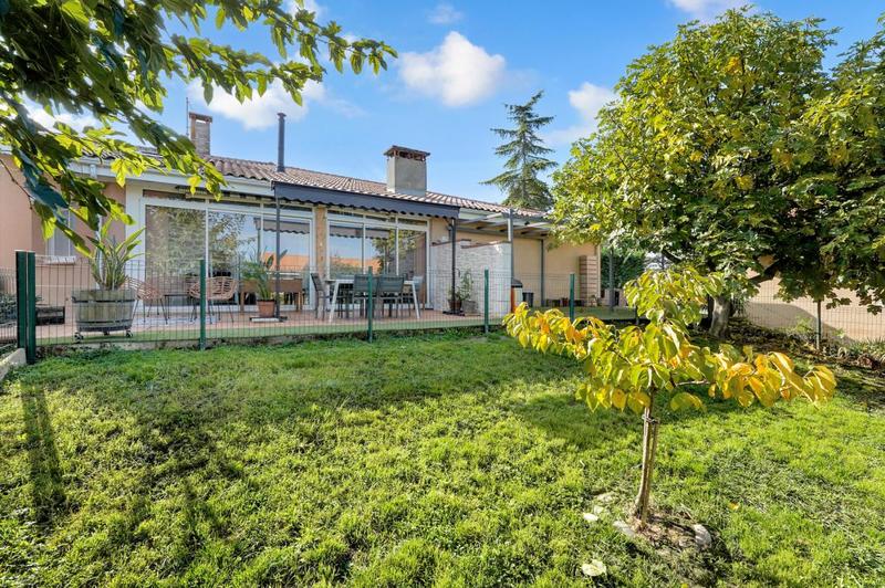 Maison - 195 m² - 7 pièces