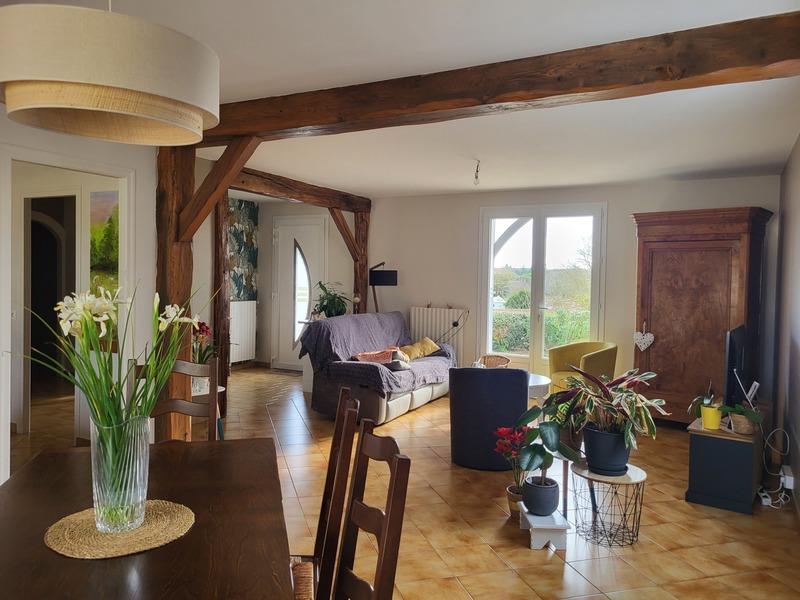Maison - 145 m² - 6 pièces