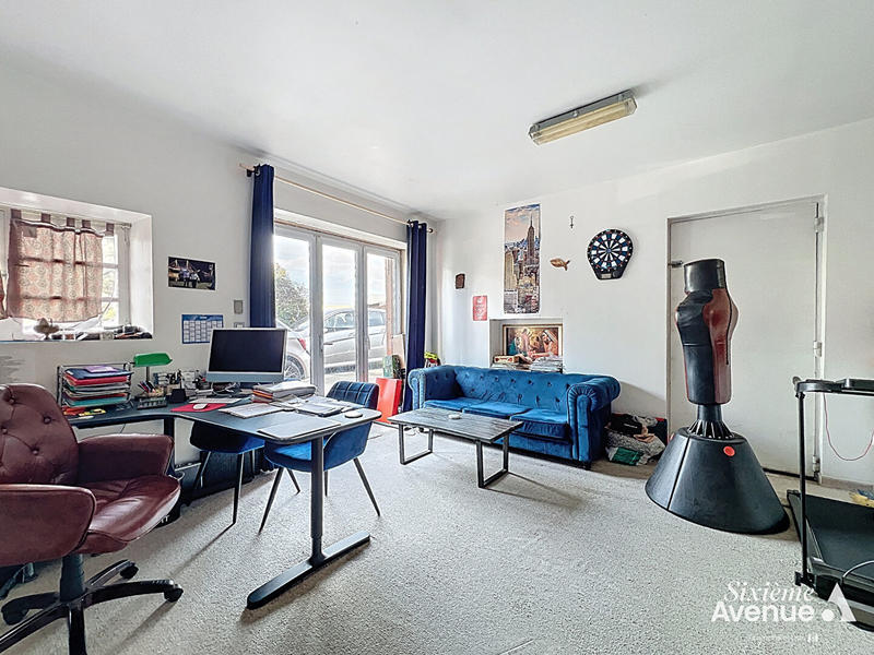 Maison - 304 m² - 10 pièces