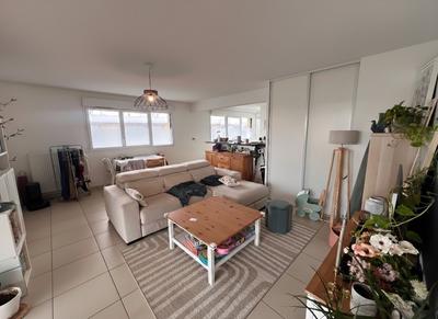 Appartement - 86 m² - 4 pièces