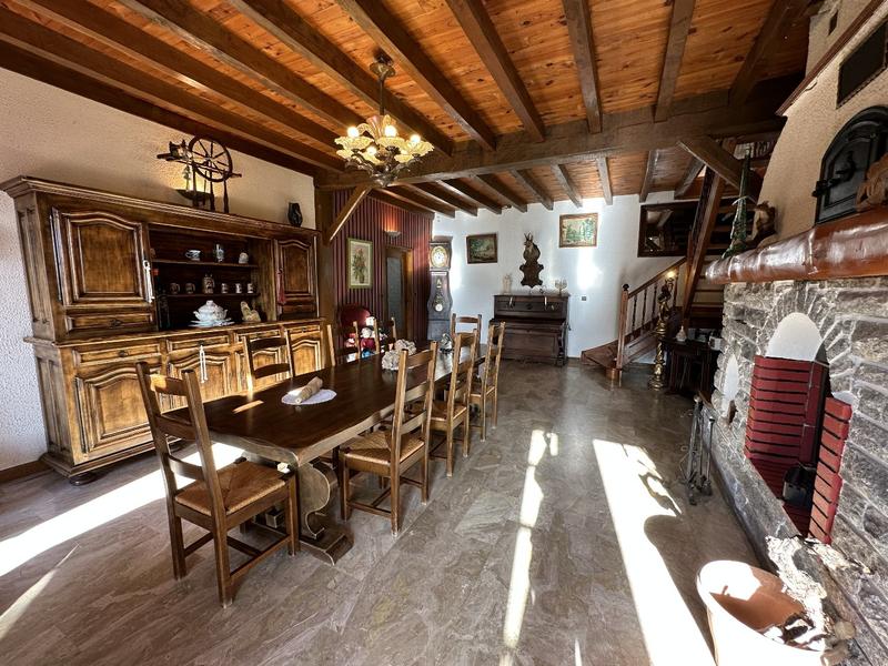 Villa - 238 m² - 5 pièces