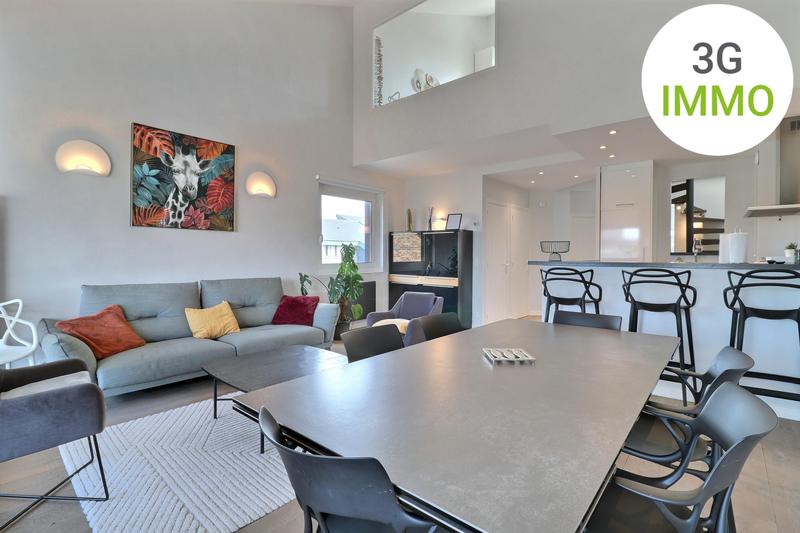 Appartement - 82 m² - 4 pièces