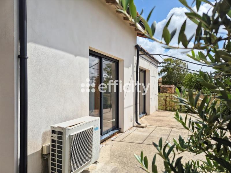 Maison - 90 m² - 5 pièces