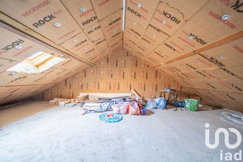 Maison - 179 m² - 8 pièces