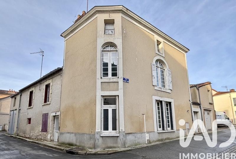 Maison de ville - 139 m² - 5 pièces