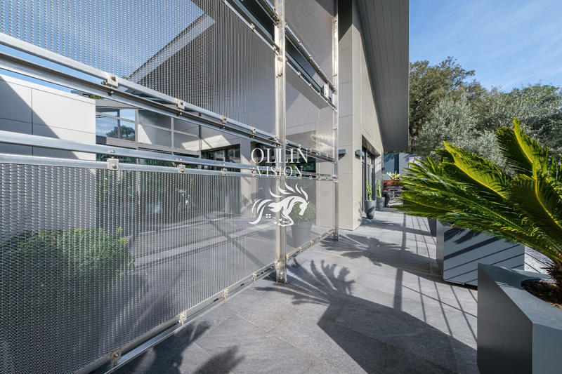 Villa - 230 m² - 8 pièces