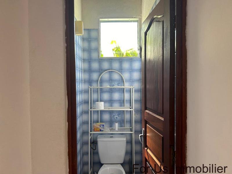 Maison - 215 m² - 7 pièces