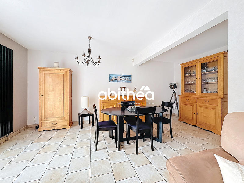 Maison - 142 m² - 7 pièces