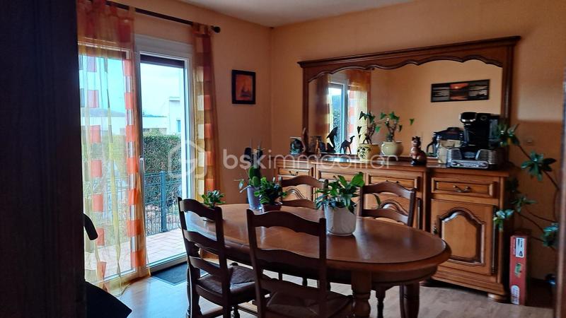 Maison traditionnelle - 97 m² - 4 pièces